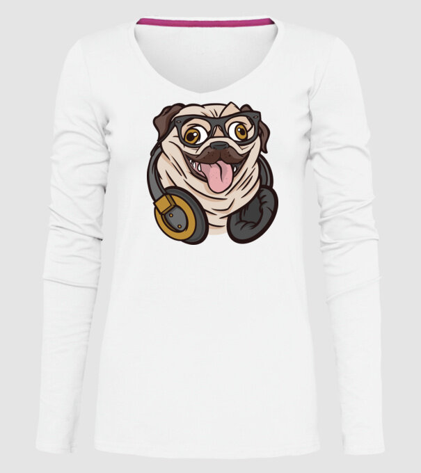 Mops cu căști model alb pe tricou
