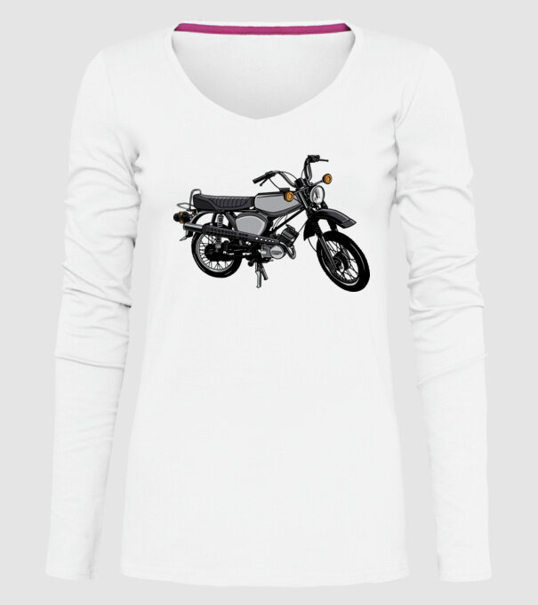 Motocicletă model alb pe tricou