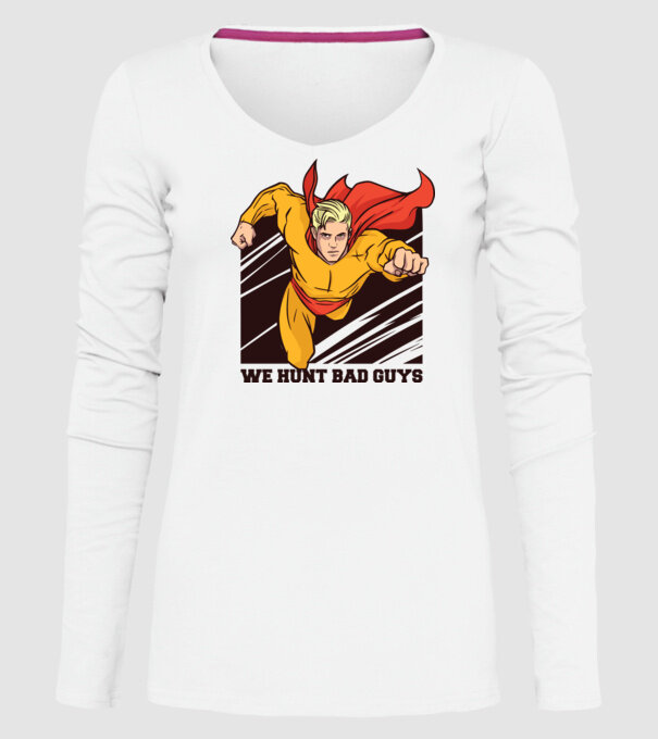 Supererou model alb pe tricou