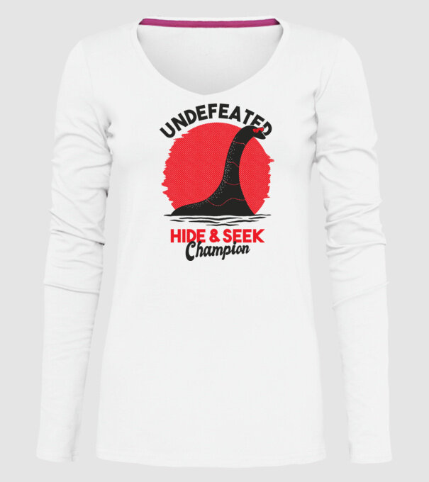 Undefeated Hide & Seek Champion model alb pe tricou