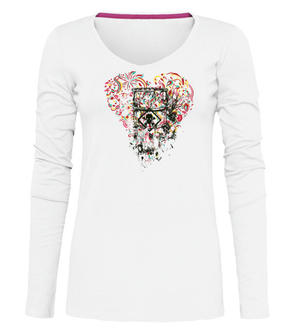  model  pe tricou