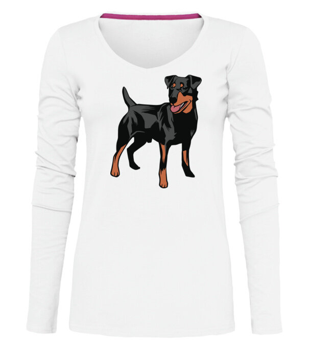  model  pe tricou