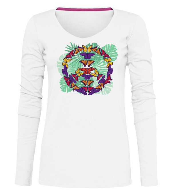  model  pe tricou