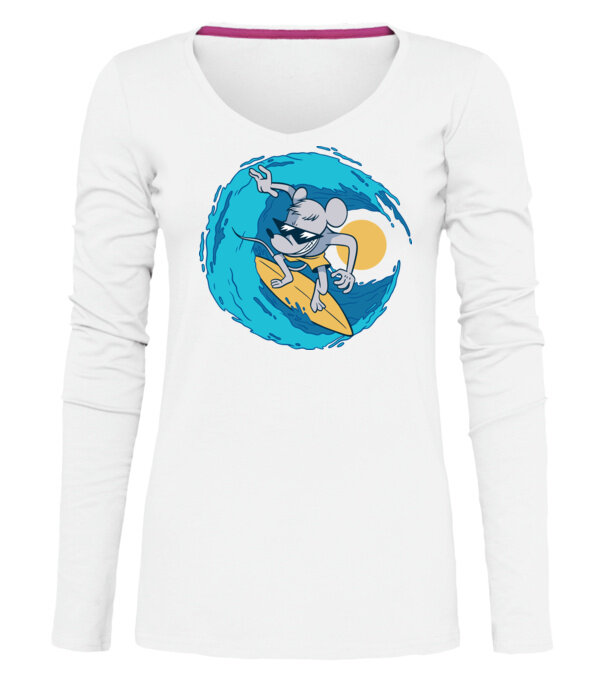  model  pe tricou