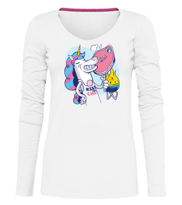  model  pe tricou