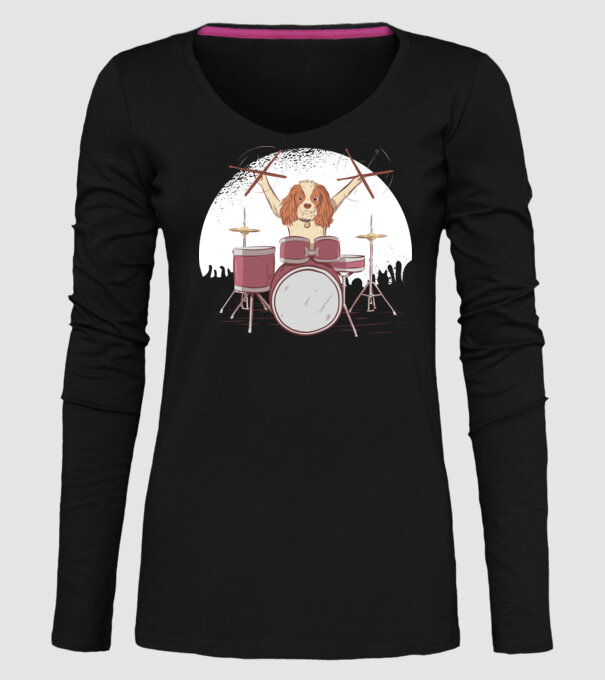 Câine Baterist model negru pe tricou