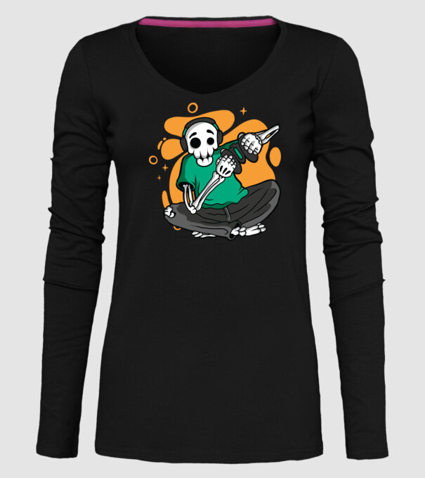 Schelet Gamer model negru pe tricou
