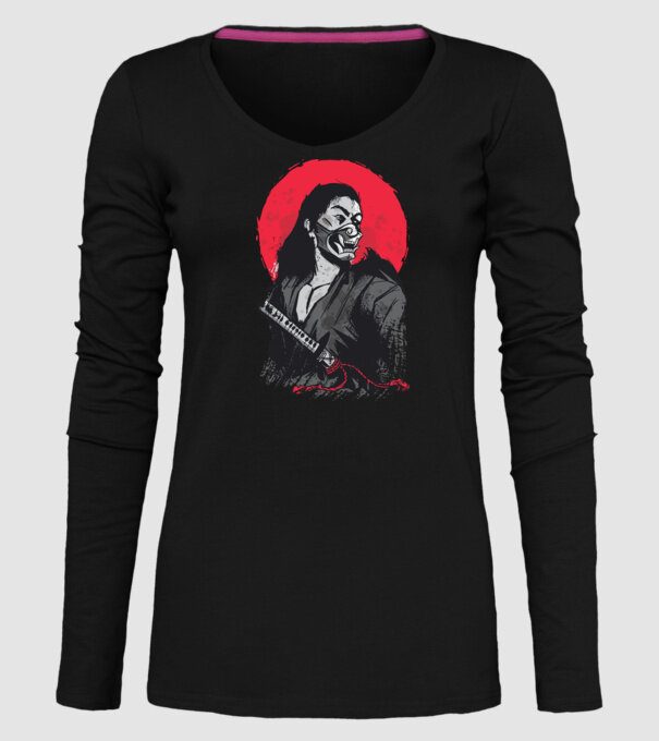 Războinic japonez model negru pe tricou