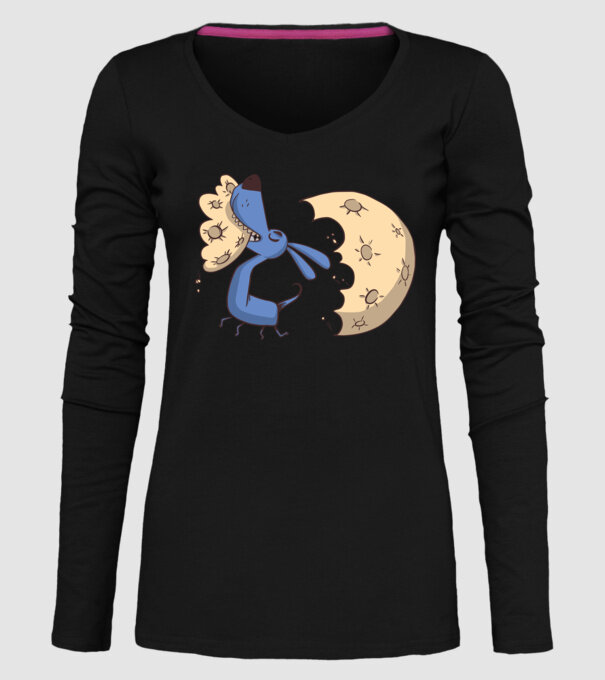 Câine Luna Mușcătură model negru pe tricou