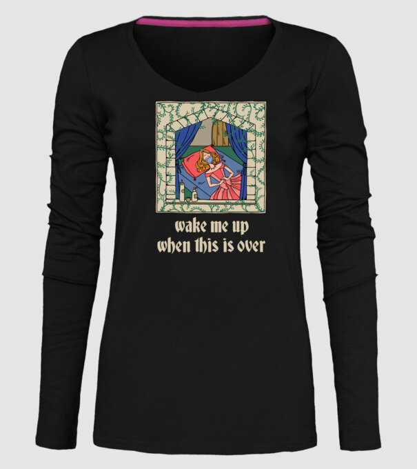 Prințesă de basm cu mască model negru pe tricou