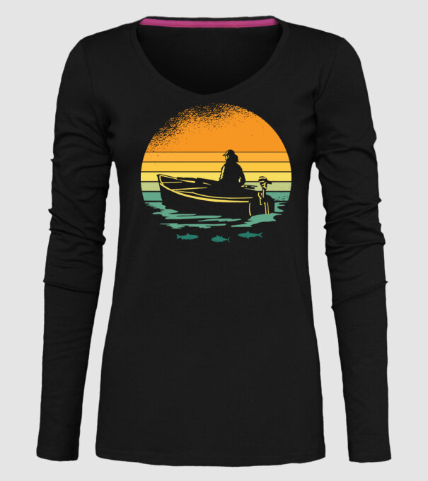 Retro cu Barcă model negru pe tricou