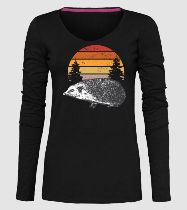 Arici Retro model negru pe tricou