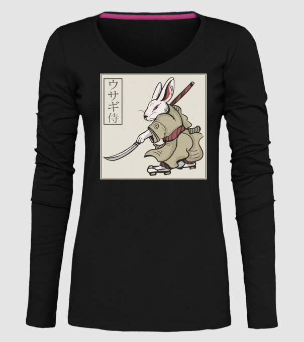 Iepure Samurai model negru pe tricou