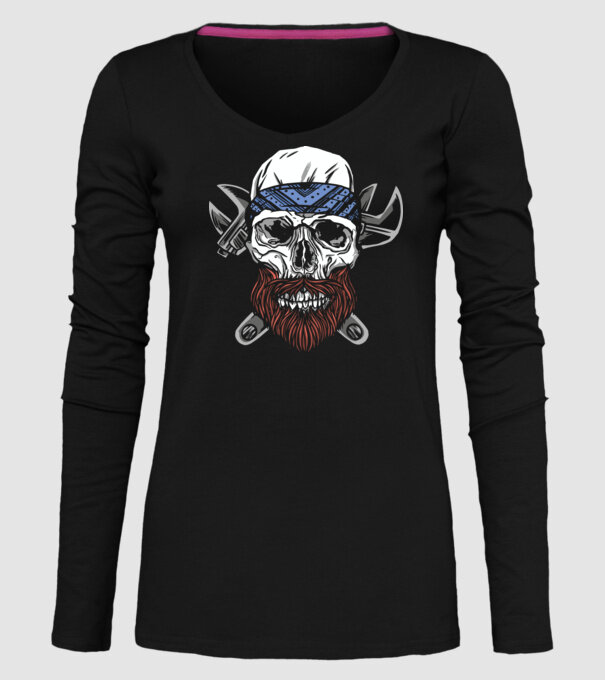 Craniu Instalator Barbă model negru pe tricou
