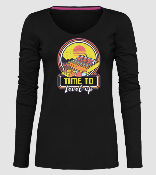 Time to Level Up model negru pe tricou