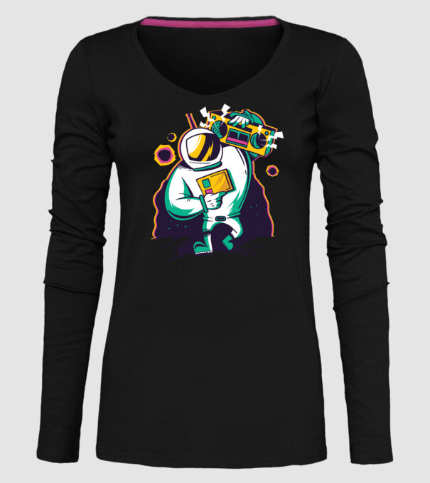 Astronaut cu casetofon model negru pe tricou