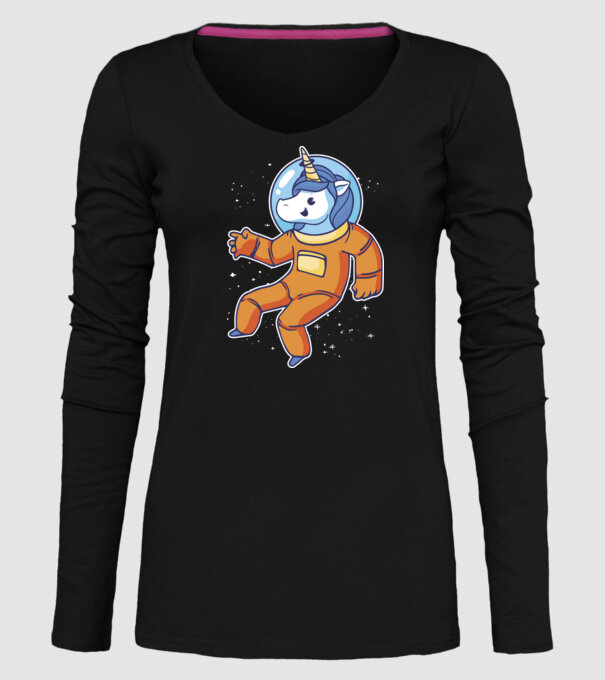 Unicorn Astronaut model negru pe tricou