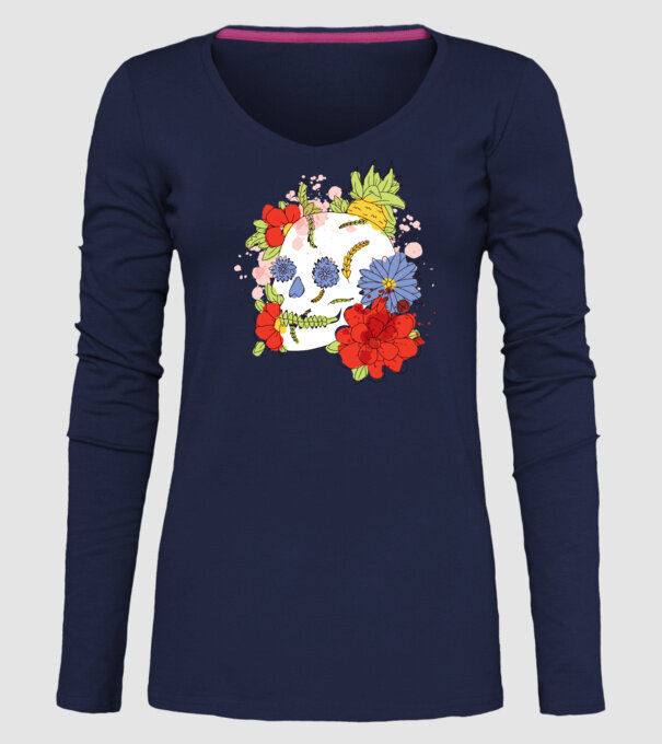 Craniu cu Flori model albastru închis pe tricou