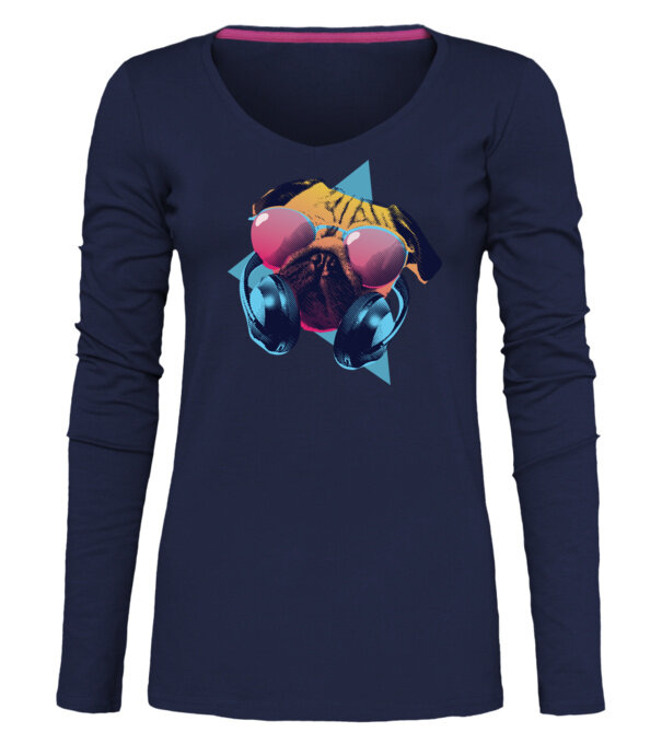  model  pe tricou