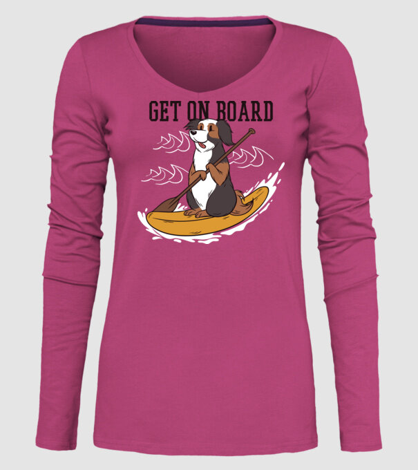 Câine vâslind model roz pe tricou