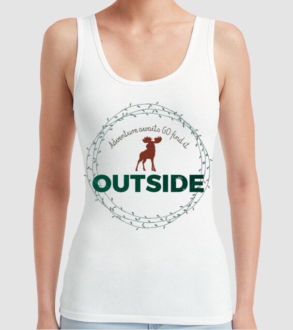 Adventure awaits model alb pe tricou