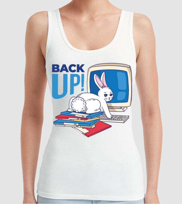 Back up bunny model alb pe tricou