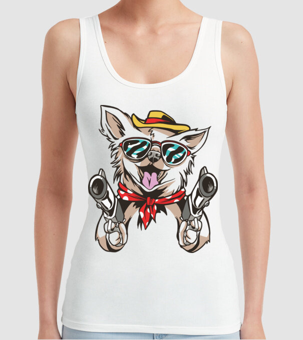 Chihuahua cu Pistol model alb pe tricou