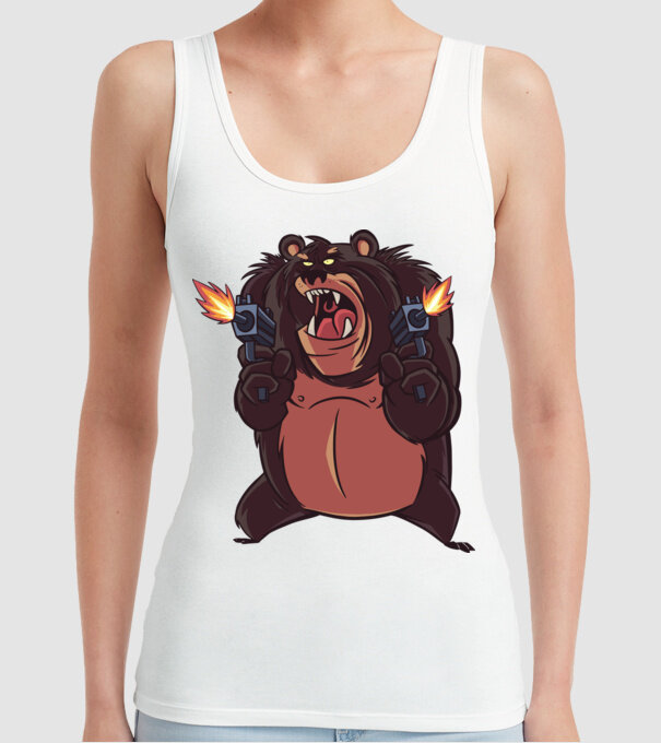 Urs înarmat model alb pe tricou