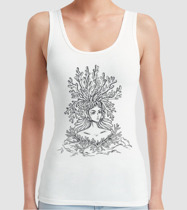 Cap de femeie Coral model alb pe tricou