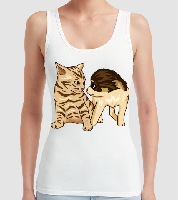 cuplu drăguț câine și pisică model alb pe tricou
