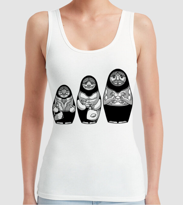 Păpuși Mamushka model alb pe tricou
