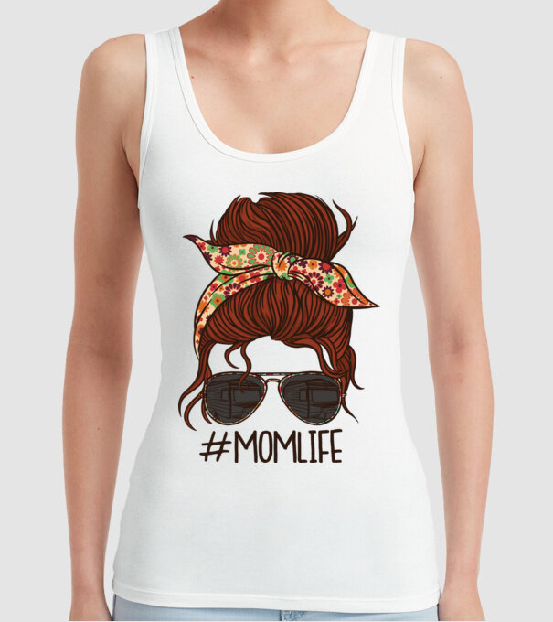 Momlife Hashtag model alb pe tricou