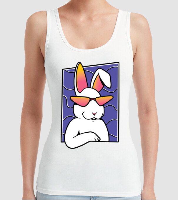 Iepuraș model alb pe tricou