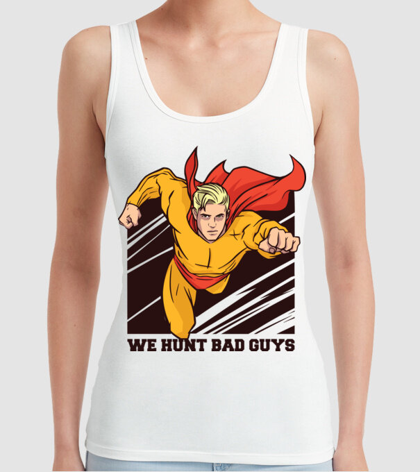 Supererou model alb pe tricou