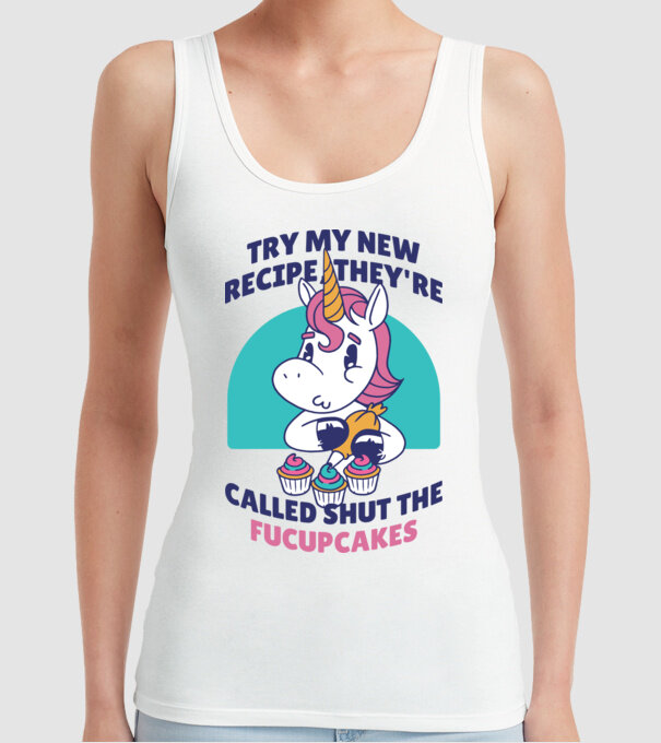 Unicorn Rețetă model alb pe tricou