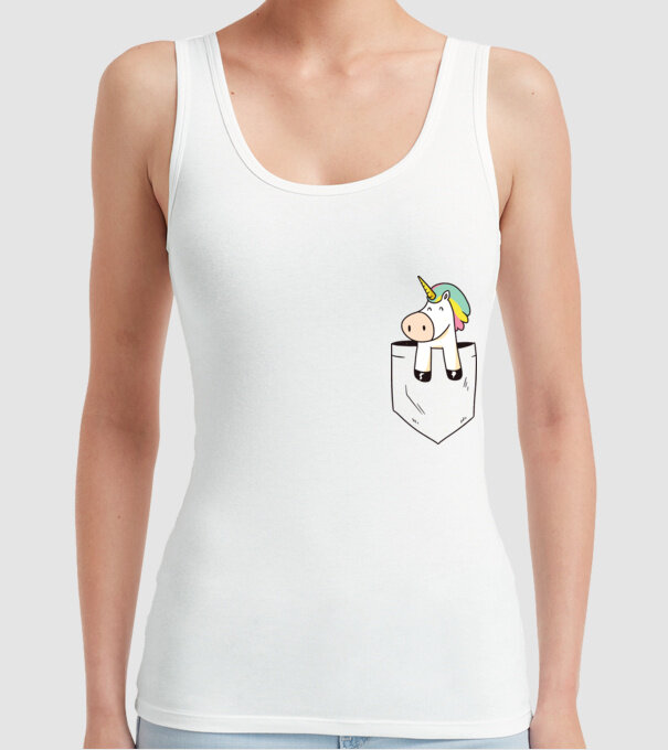 Unicorn Buzunar model alb pe tricou