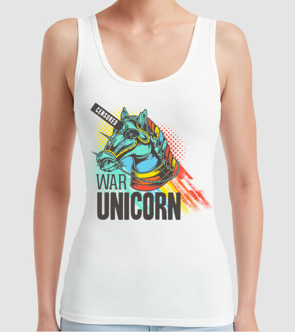 War Unicorn model alb pe tricou