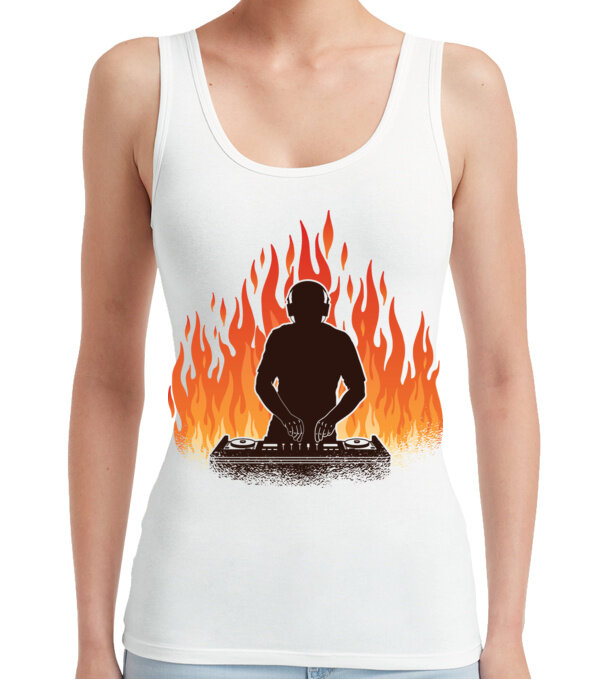  model  pe tricou