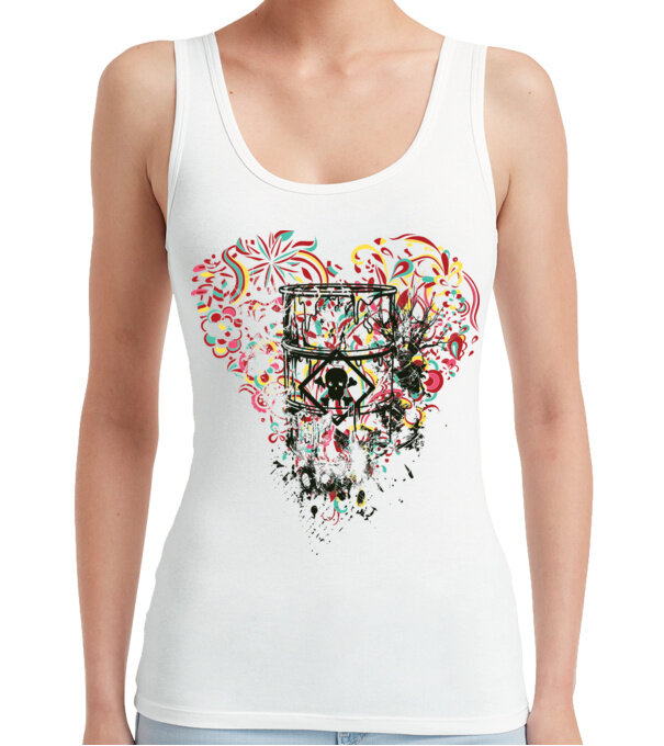  model  pe tricou