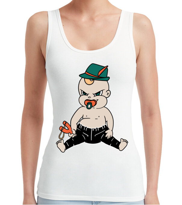  model  pe tricou