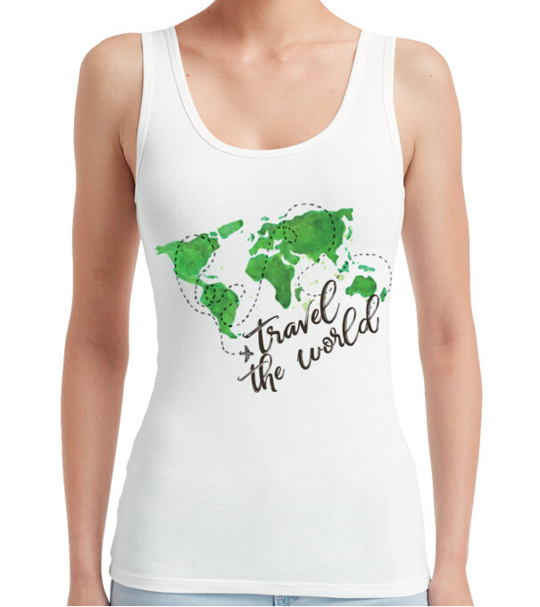  model  pe tricou
