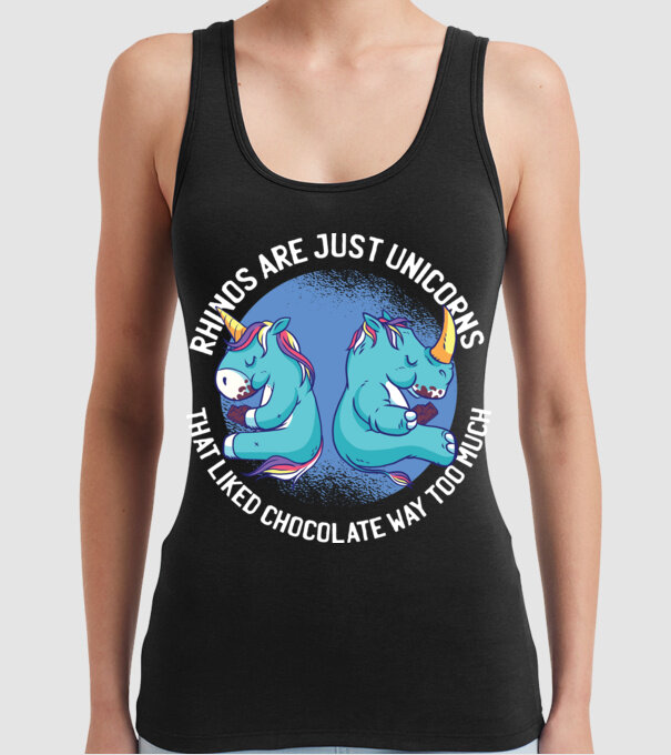 Rinocerul este, de asemenea, un unicorn model negru pe tricou