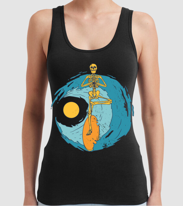 Schelet Surfer model negru pe tricou