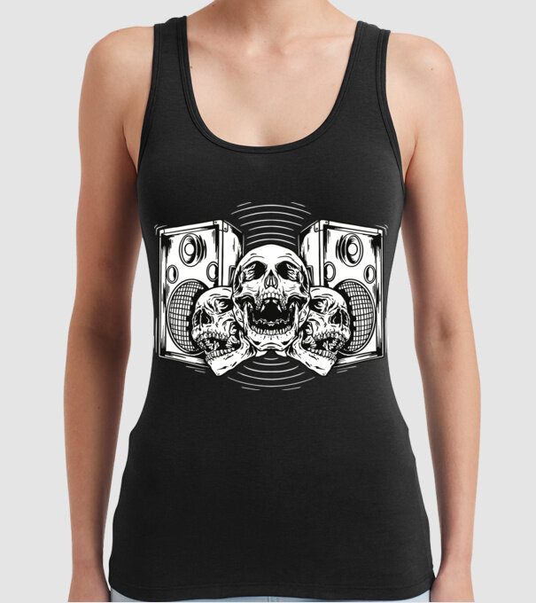 Cranii difuzor model negru pe tricou