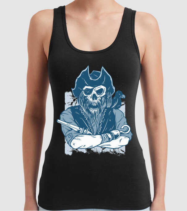 Pirat model negru pe tricou
