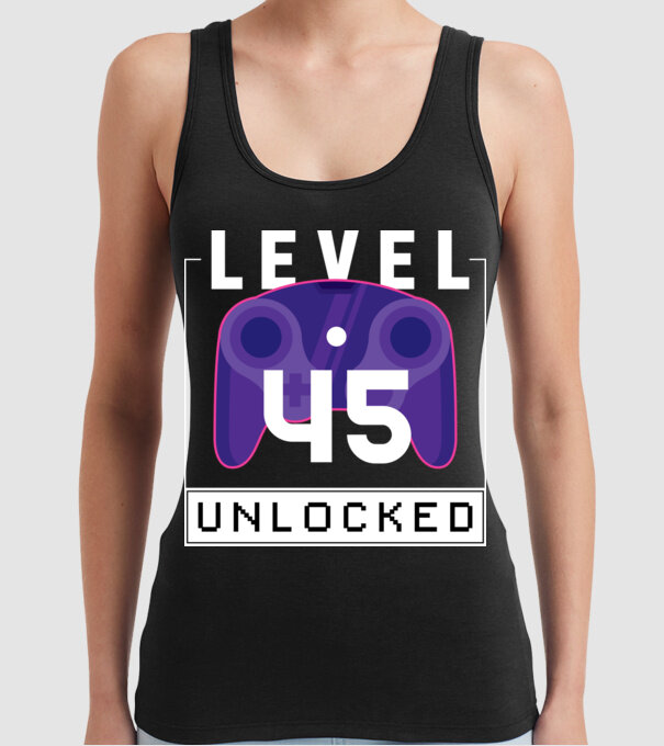 Level 45 Unlocked Gamer Birthday model negru pe tricou