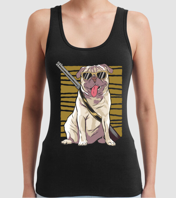 Mops cu pușcă tricou amuzant cu câine model negru pe tricou
