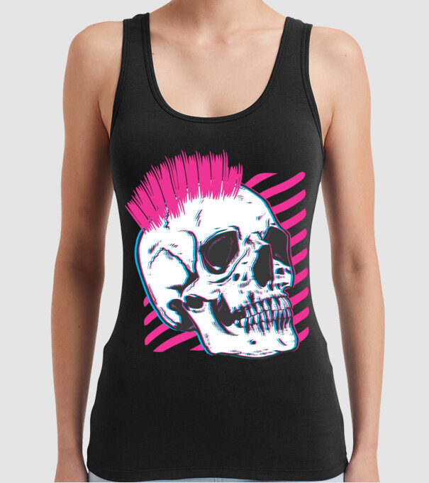 Craniu Punk model negru pe tricou