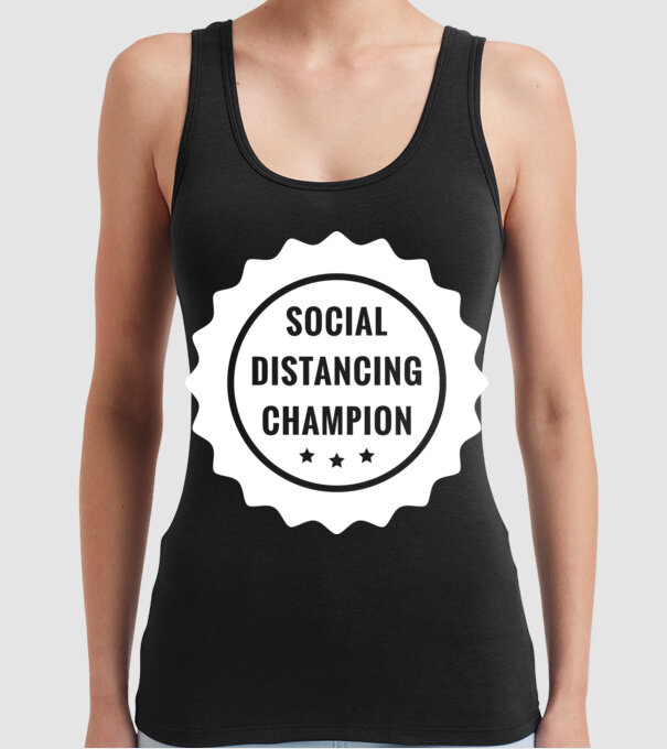 Social distancing champion model negru pe tricou