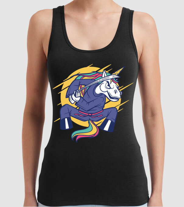 Unicorn Ninja model negru pe tricou